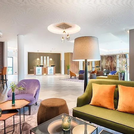 Hotel Leonardo 4*